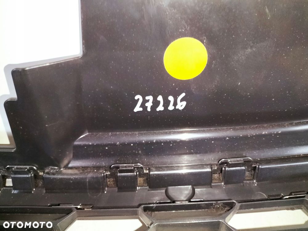 atrapa kratka grill vw polo vi lift 20- sedan - 11