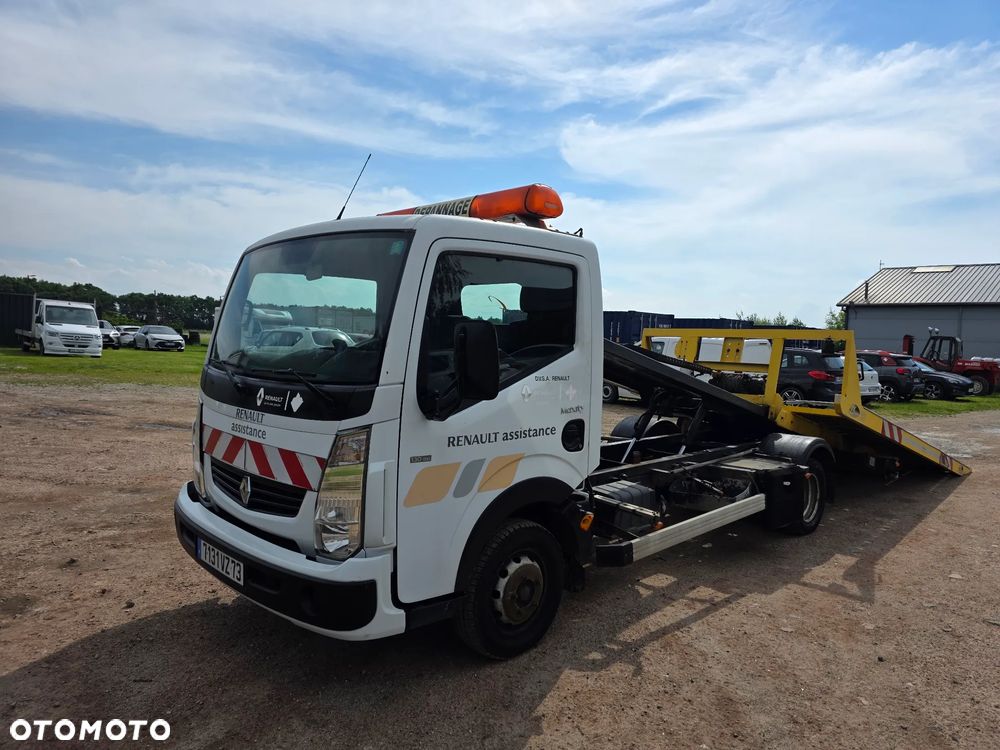 Renault Maxity - 7
