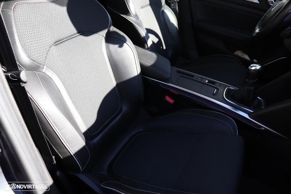 Renault Mégane 1.6 dCi Bose Edition - 13