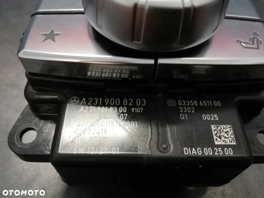 MERCEDES R231 SL POKRĘTŁO Radia A2319008203 - 2