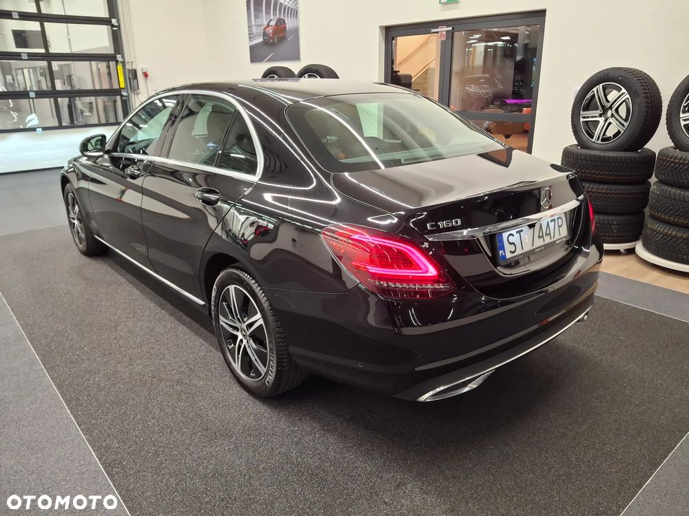 Mercedes-Benz C-Class 2019 photo 5