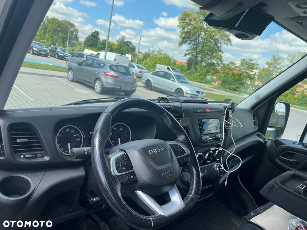 Iveco DAILY - 15