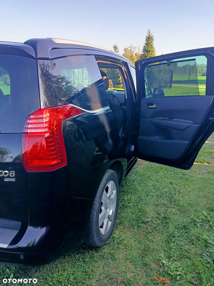 Peugeot 5008 1.6 HDi Premium - 17
