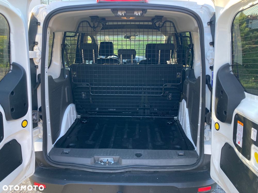 Ford Transit Connect - 9