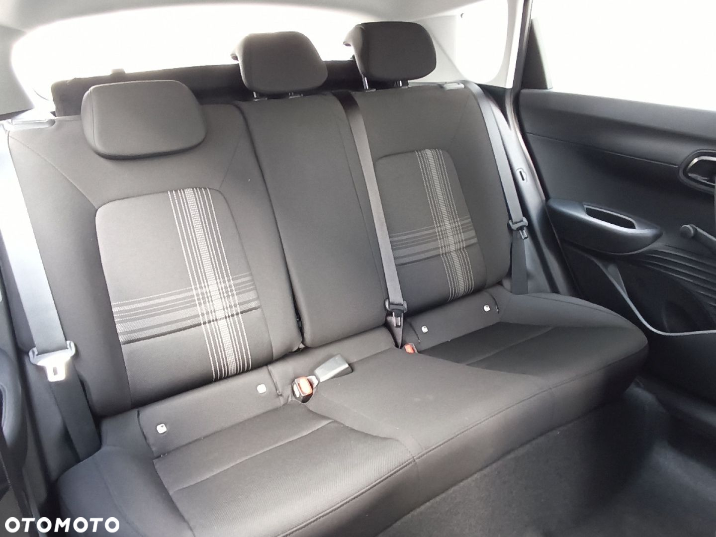 Hyundai Bayon 1.2 MPI Pure - 28