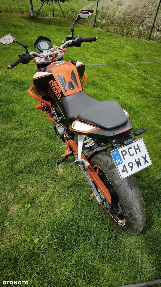 KTM Duke 125 - 7