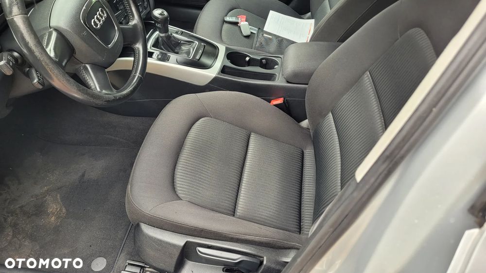 Audi A4 Avant - 25