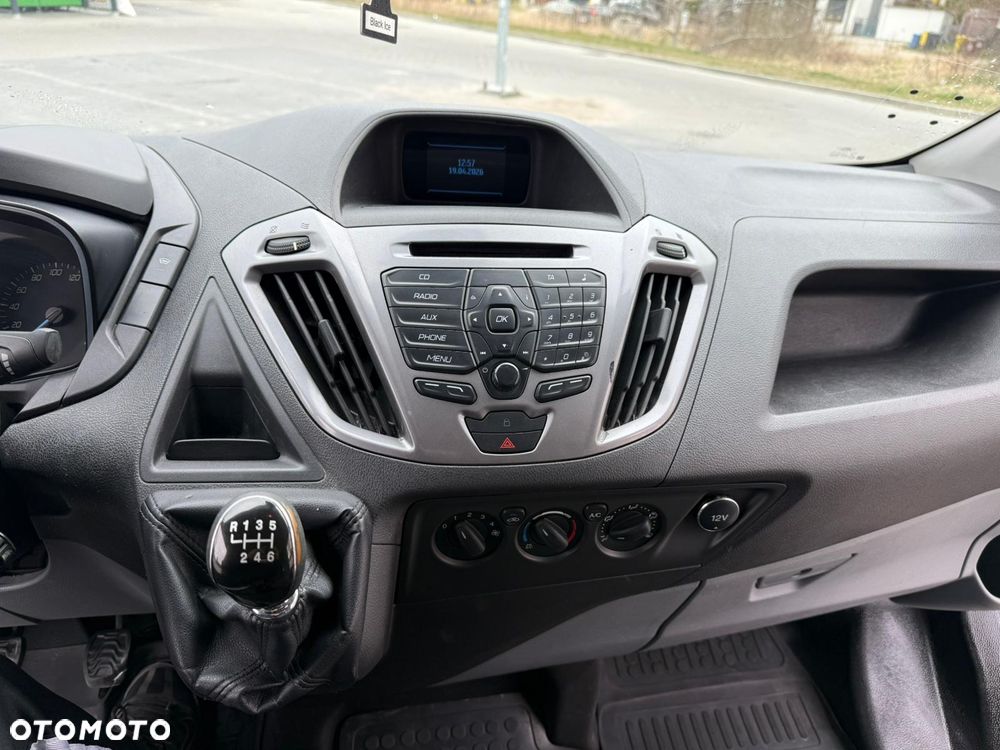 Ford Transit Custom - 12