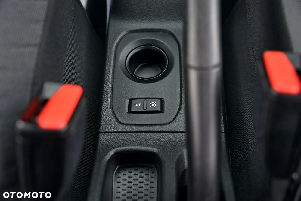 Dacia Duster SCe 115 2WD Prestige - 37