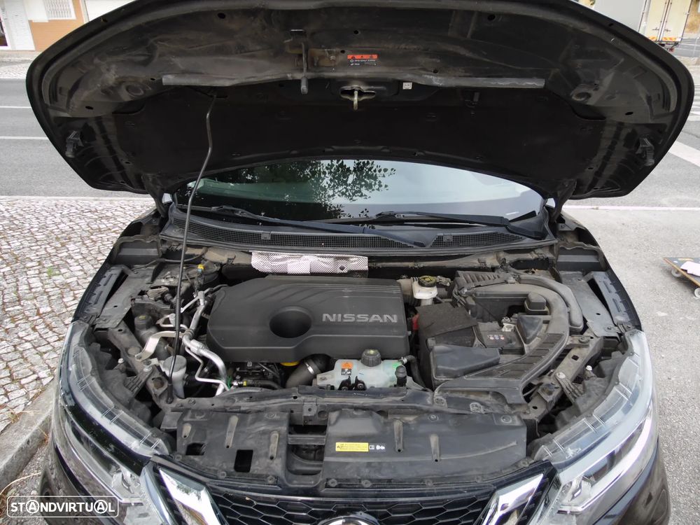 Nissan Qashqai 1.5 dCi N-Connecta J18 - 20