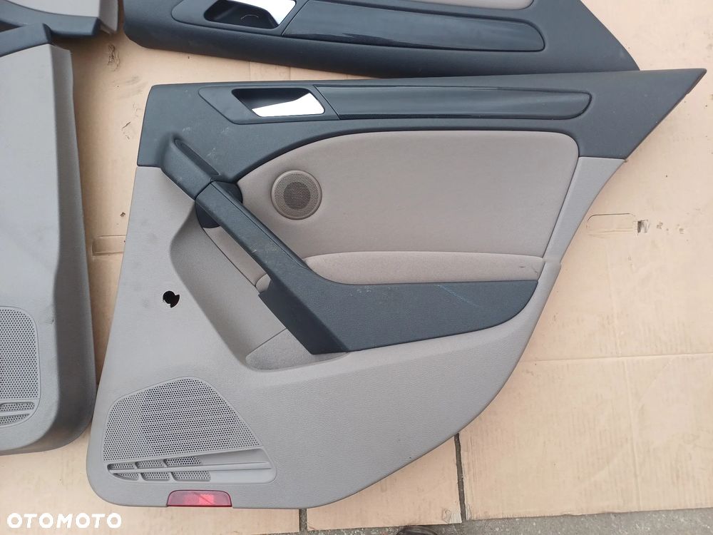 Golf VI Boczki drzwi przod tył 5D europa 5k - 16