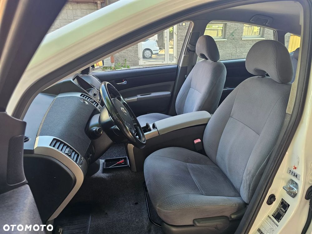 Toyota Prius - 19