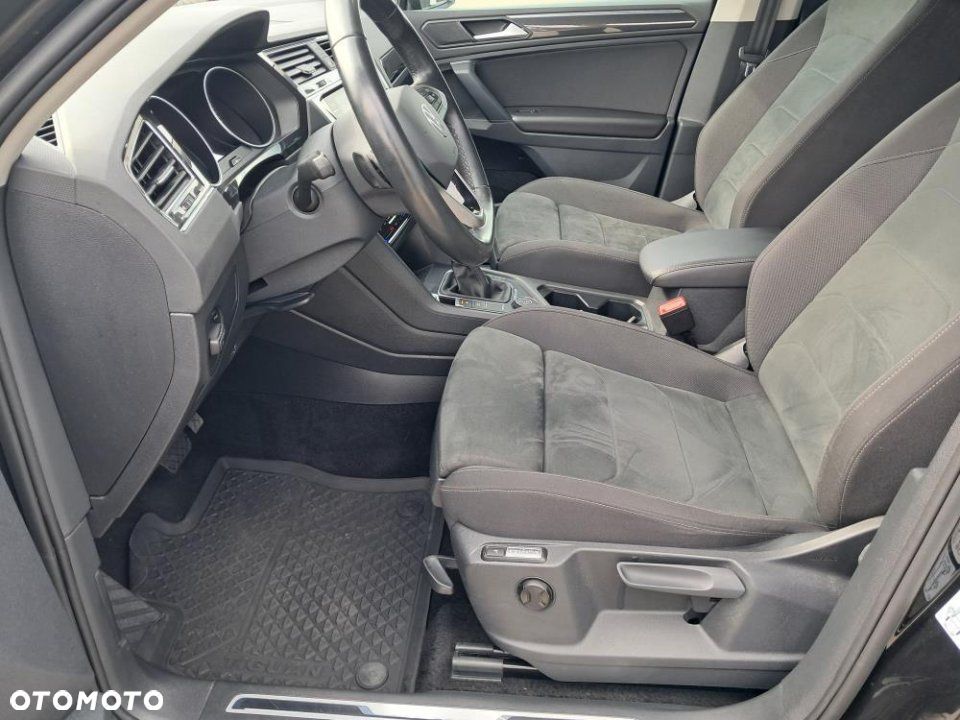 Volkswagen Tiguan - 17