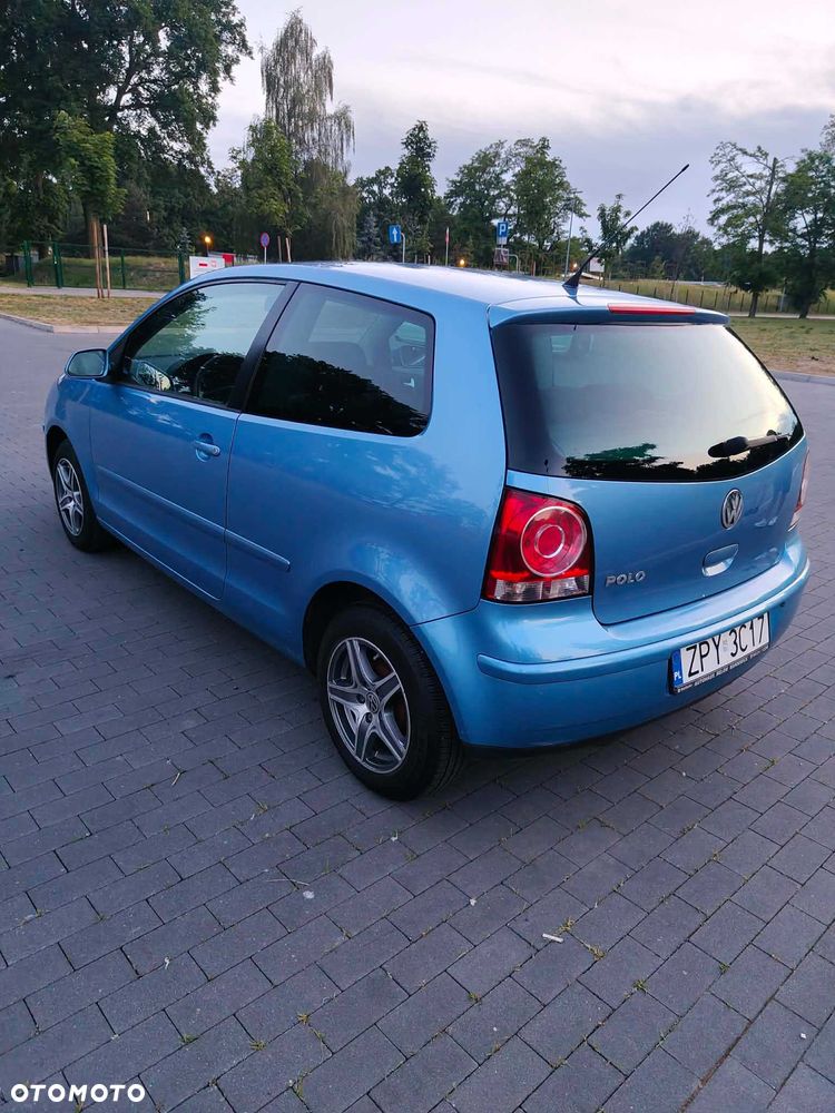 Volkswagen Polo - 4