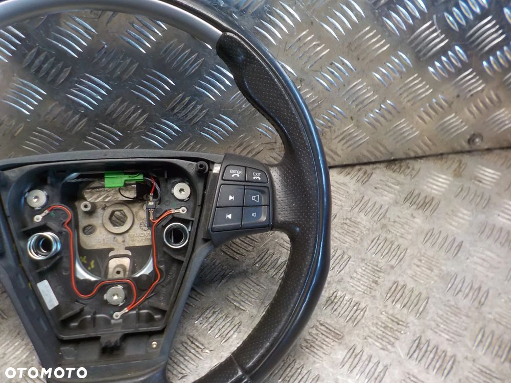 VOLVO C30 LIFT KIEROWNICA - 4