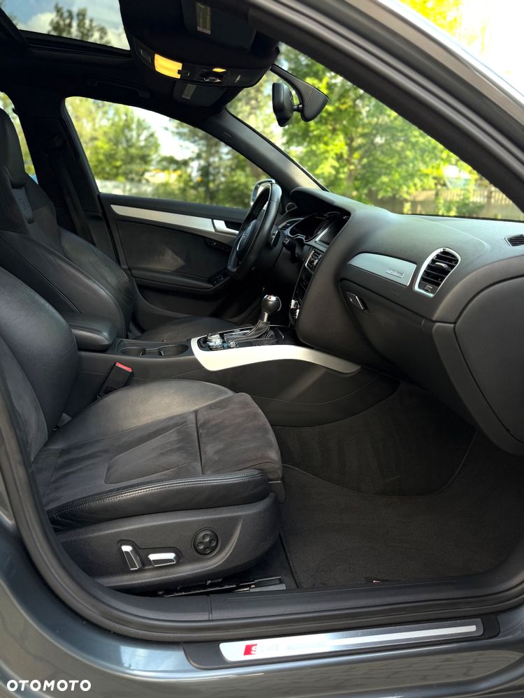 Audi S4 Limousine - 31