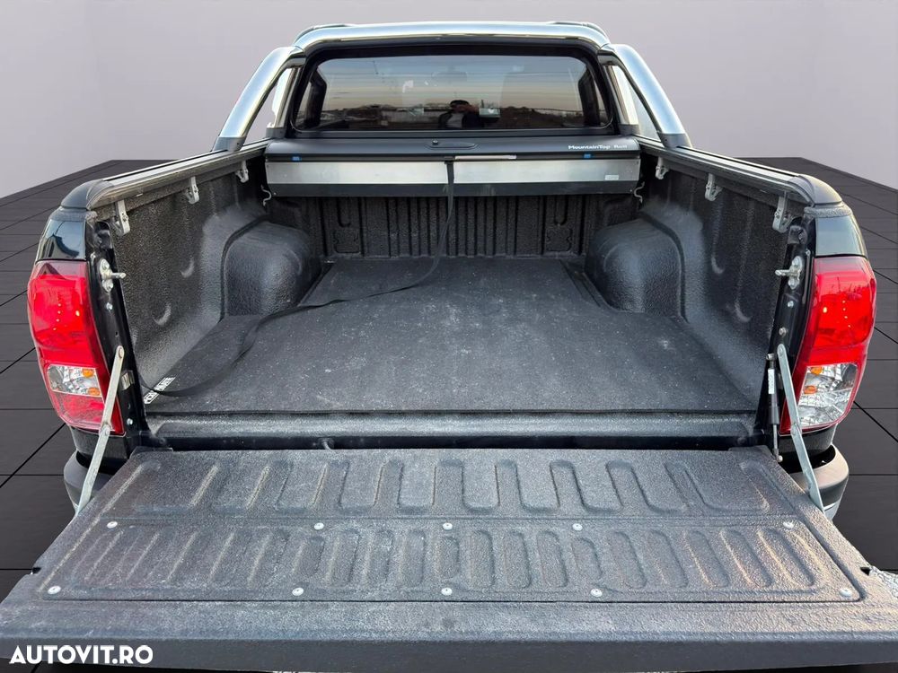 Toyota Hilux 2.4D 150CP 4x4 Double Cab AT Style - 6