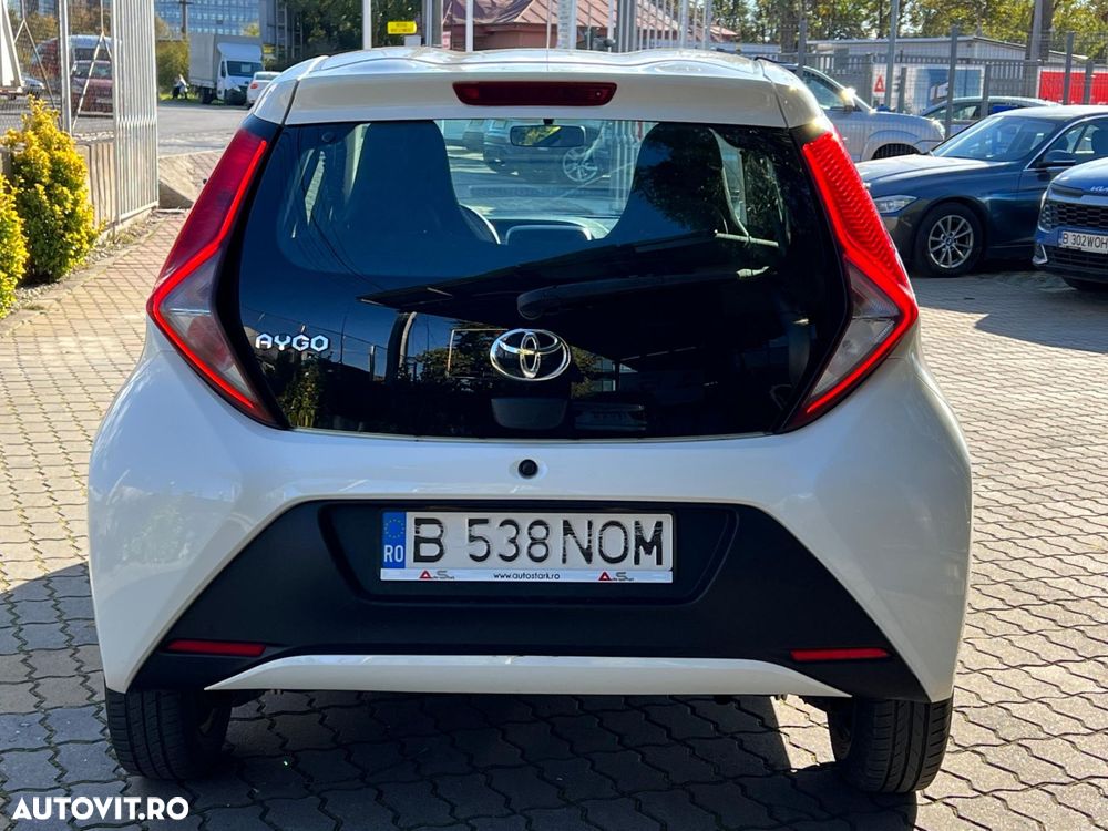 Toyota Aygo 1.0 VVY-I 5 usi X-trend - 12