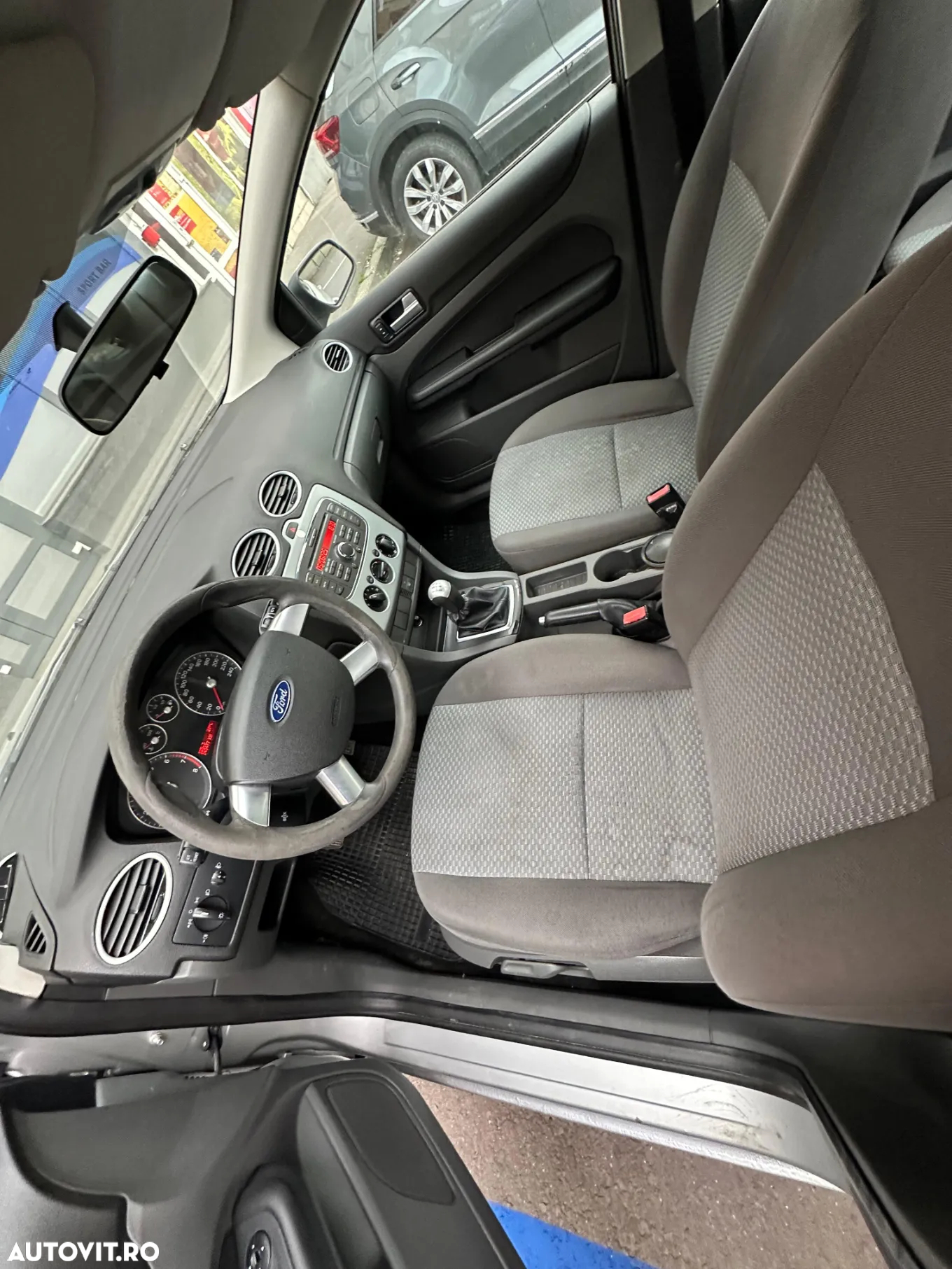 Ford Focus - 7