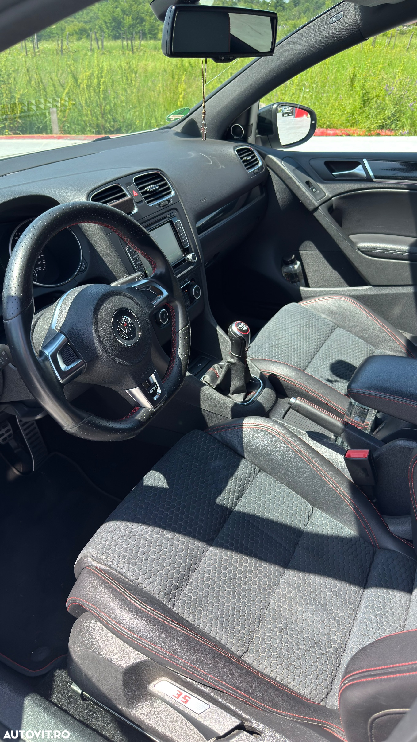 Volkswagen Golf 2.0 GTI Edition 35 - 8