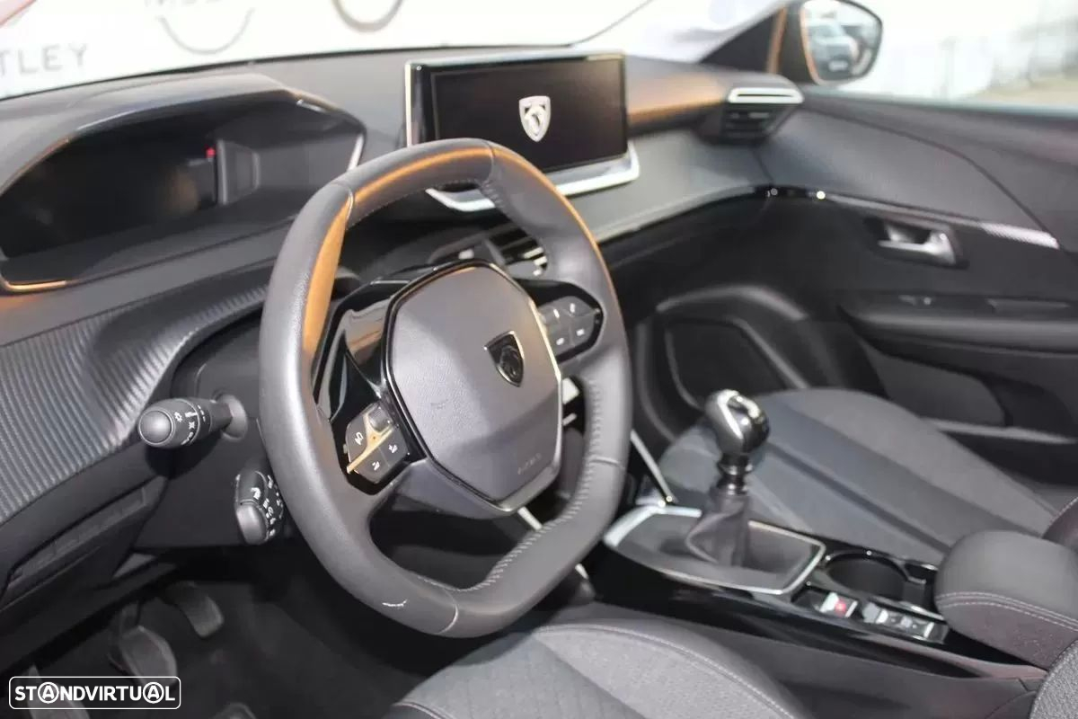 Peugeot 208 1.2 PureTech Allure Pack - 12