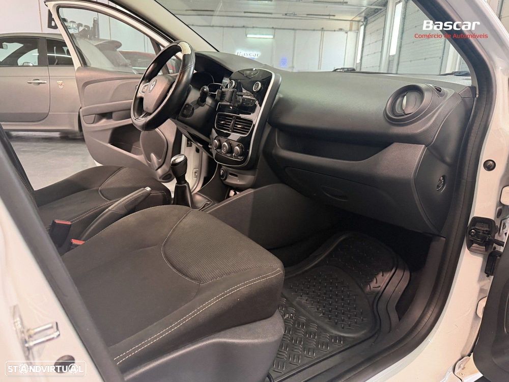 Renault Clio 1.5 dCi Zen - 12