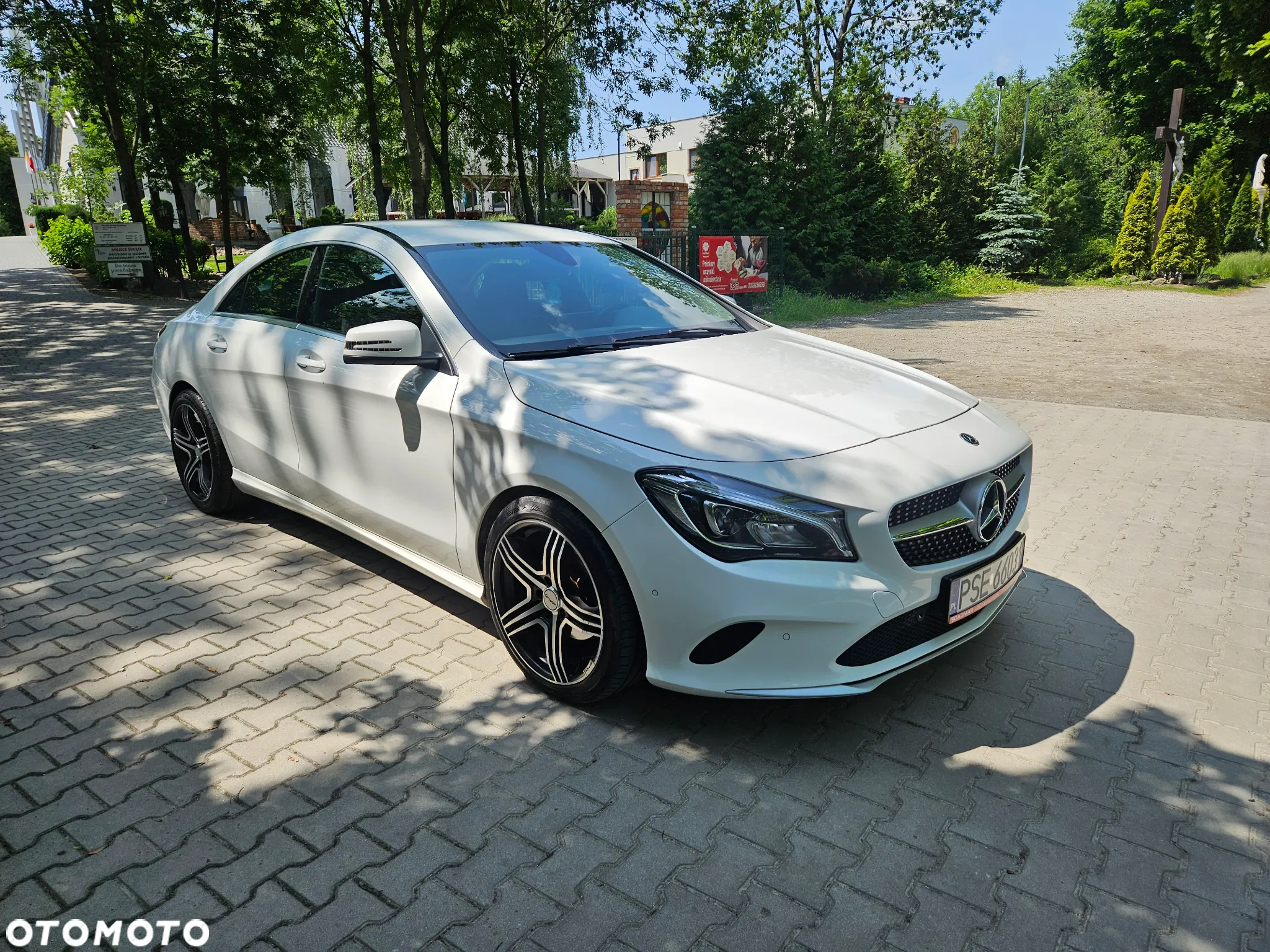 Mercedes-Benz CLA 180 7G-DCT Urban - 14