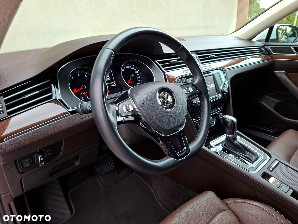 Volkswagen Passat 1.4 TSI ACT (BlueMotion Technology) DSG Highline - 34