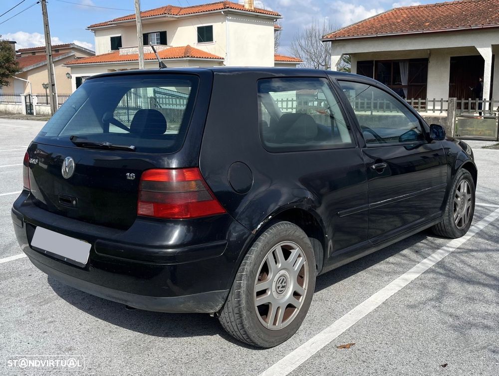 VW Golf 1.6i Highline - 3