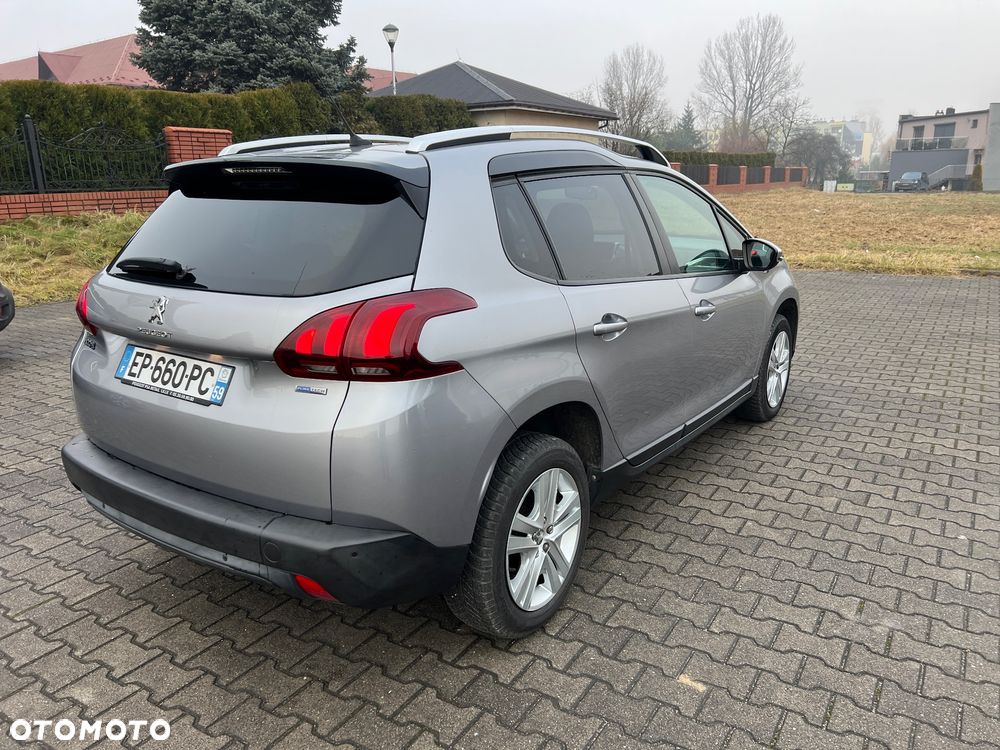 Peugeot 2008 PureTech 82 Style - 4