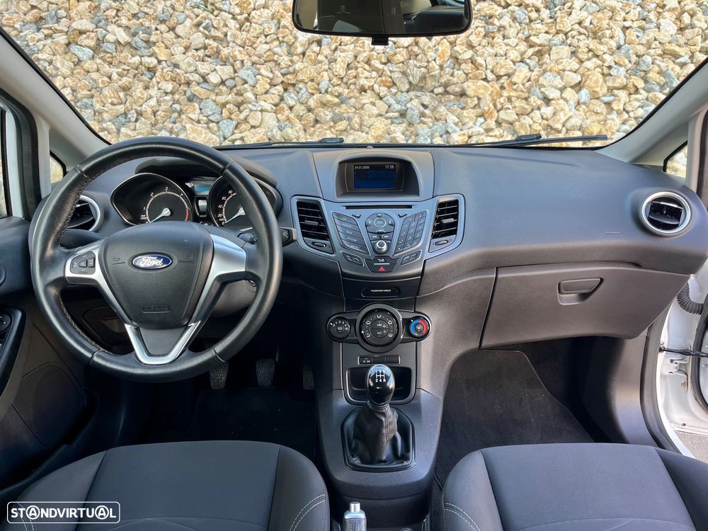 Ford Fiesta 1.5 TDCi STLine - 5