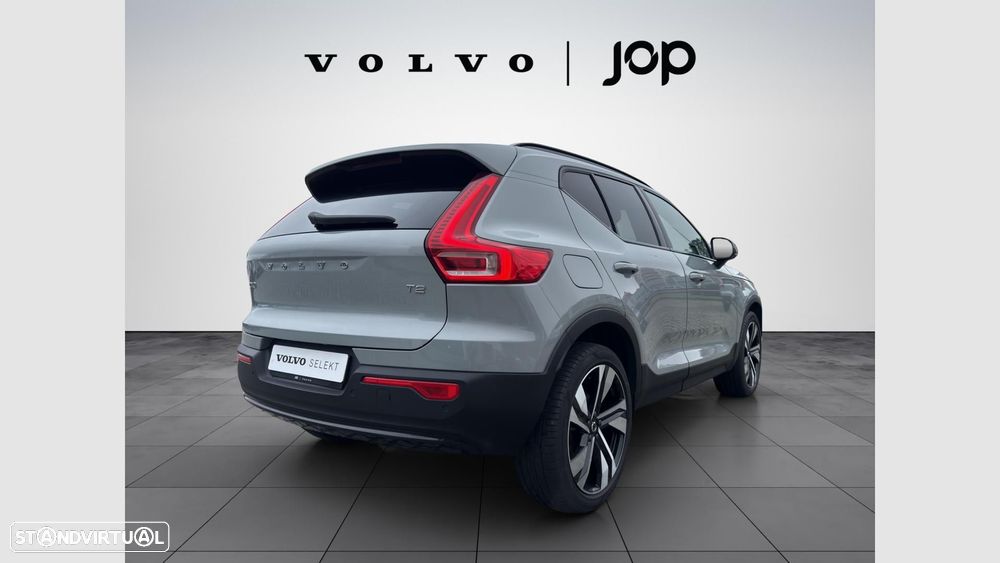 Volvo XC 40 1.5 T2 Plus Dark Auto - 5
