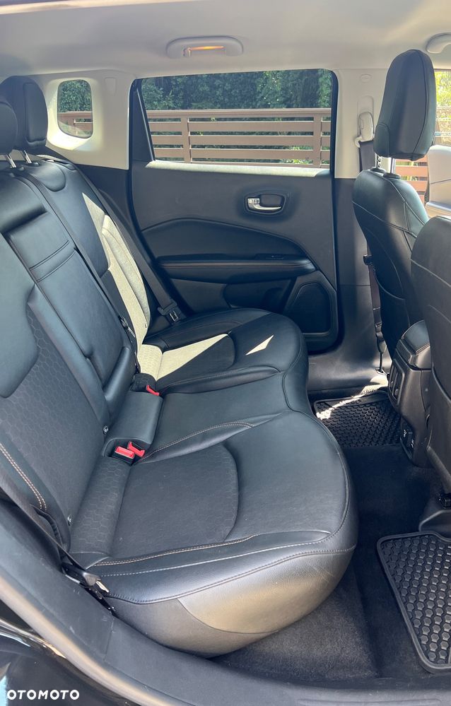 Jeep Compass 1.3 T4 PHEV 4xe Limited S&S - 11