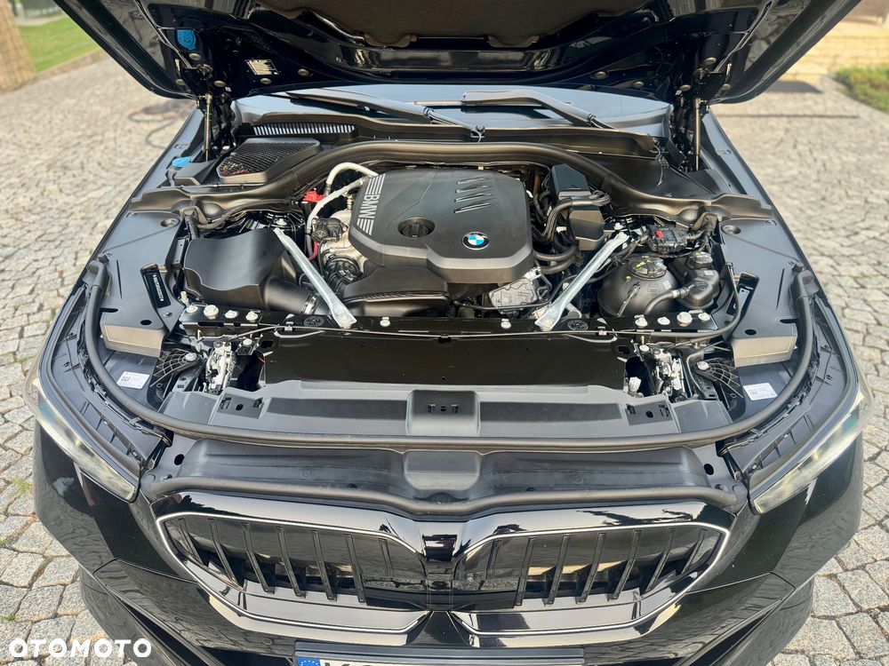 BMW Seria 5 520d xDrive mHEV M Sport - 39