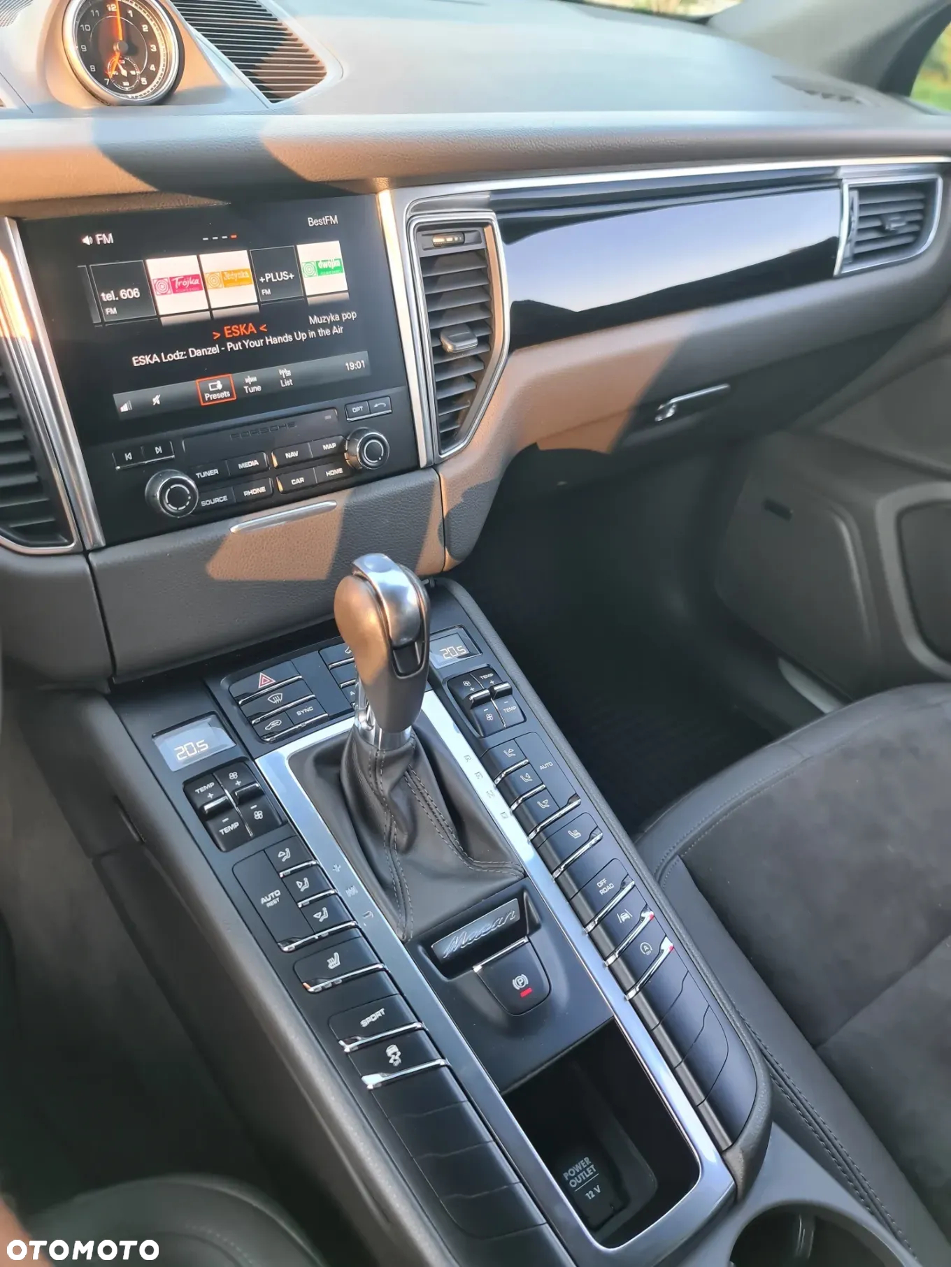 Porsche Macan - 13