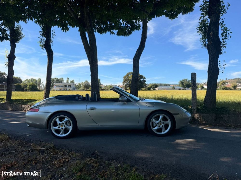 Porsche 911 Série F - 14