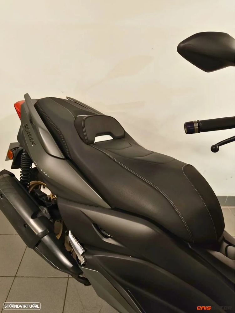 Yamaha X-Max 300 Tech Max - 3
