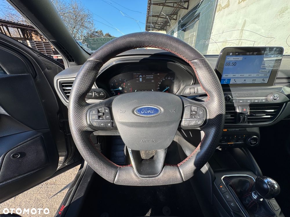 Ford Focus - 12