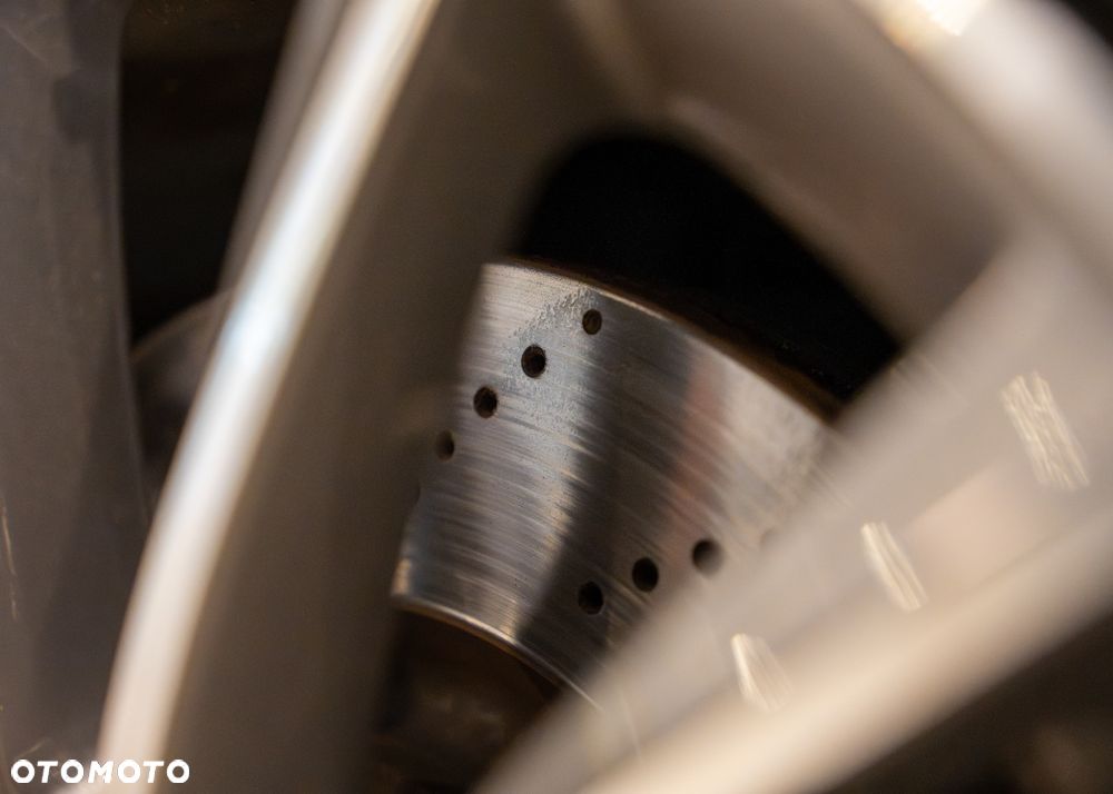 Mercedes-Benz CLS 500 4-Matic BlueEff - 6