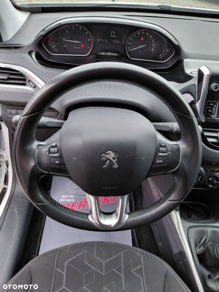 Peugeot 2008 - 11