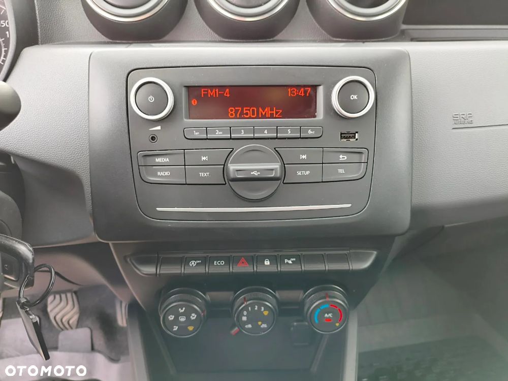 Dacia Duster 1.0 TCe Essential - 12