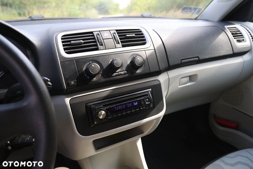 Skoda Fabia - 6