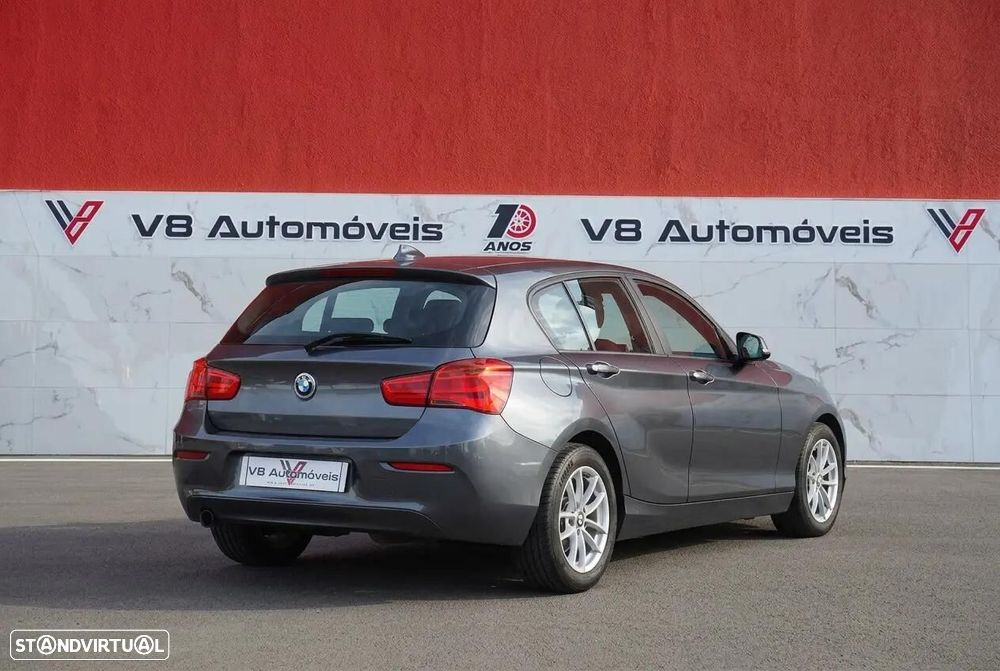BMW 116 d Line Urban Auto - 5