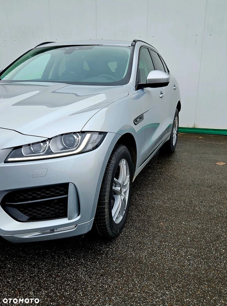 Jaguar F-Pace 2.0 i4D AWD R-Sport - 10