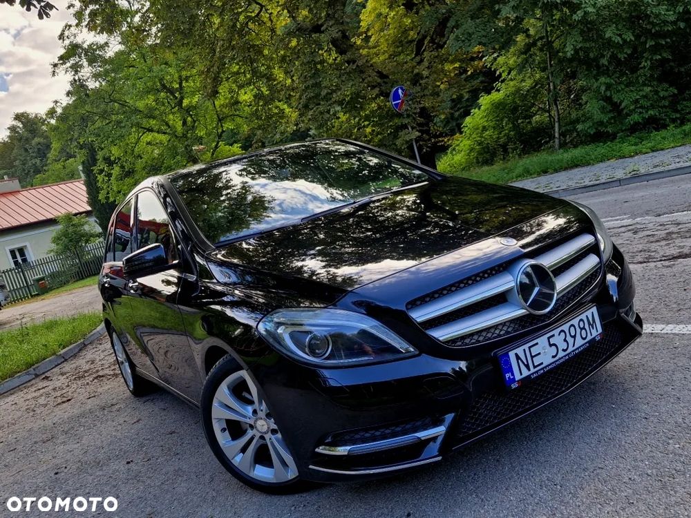 Mercedes-Benz Klasa B 250 7G-DCT Urban - 2