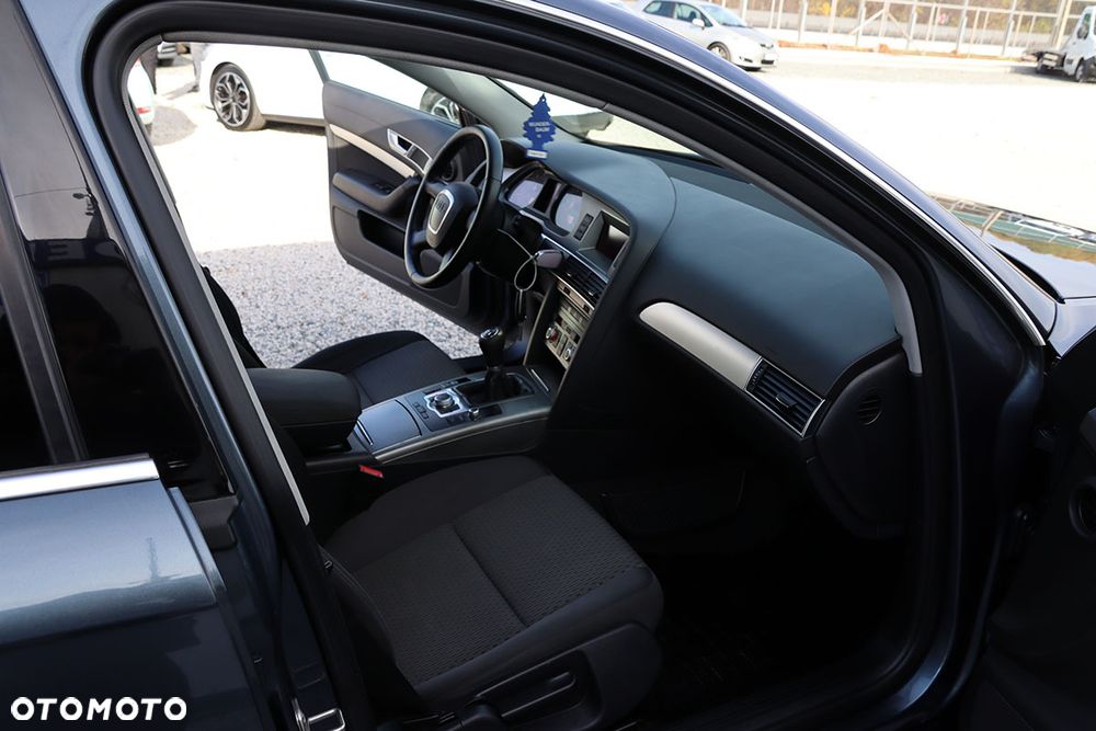 Audi A6 Avant - 21