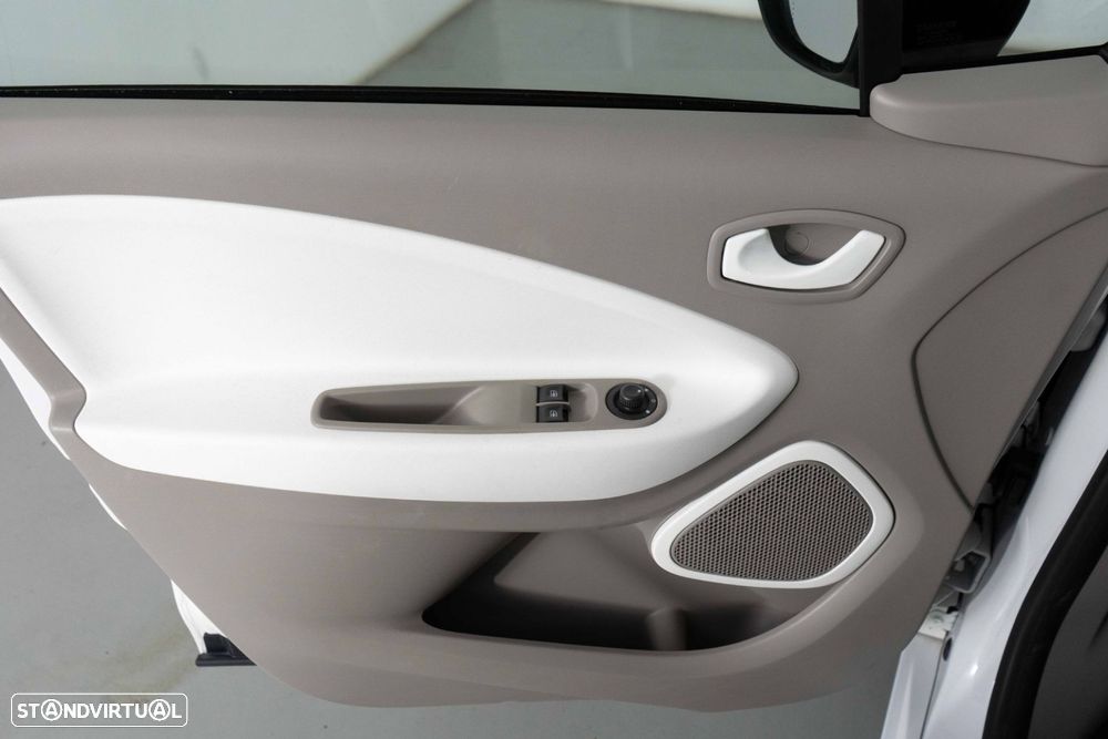 Renault Zoe (c/ Bateria) Life 40 - 19