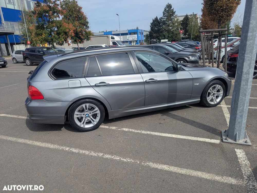 BMW Seria 3 318d Touring - 2