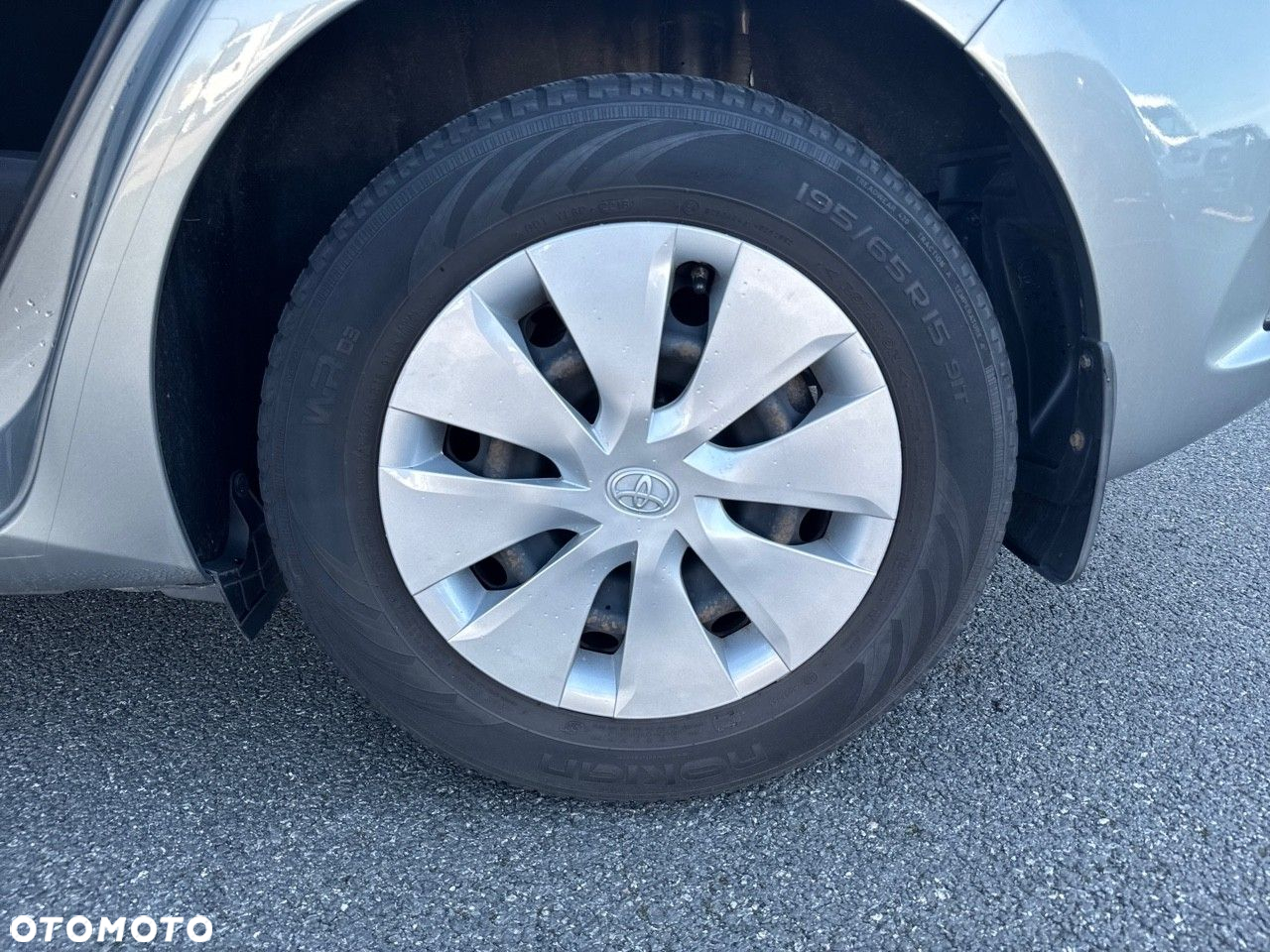Toyota Auris - 11