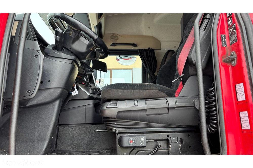 Mercedes-Benz Actros 2553 6x2*4 RETARDER + 18.800 LITERS + ADR - 19
